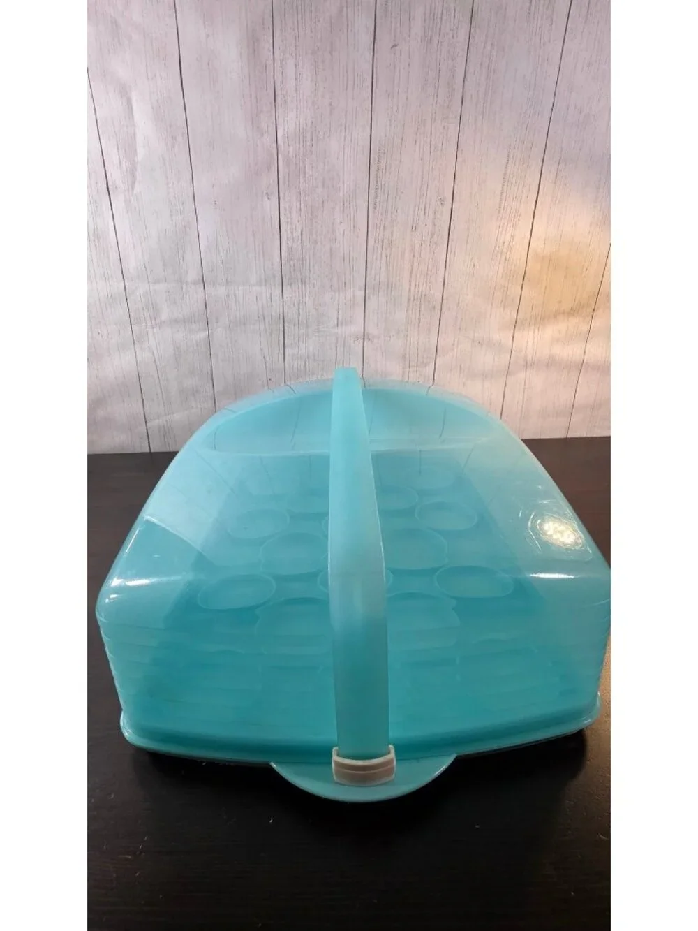 TUPPERWARE CAKE CUPCAKE CARRIER aqua blue SHEET REVERSIBLE TAKER 3861-A teal
